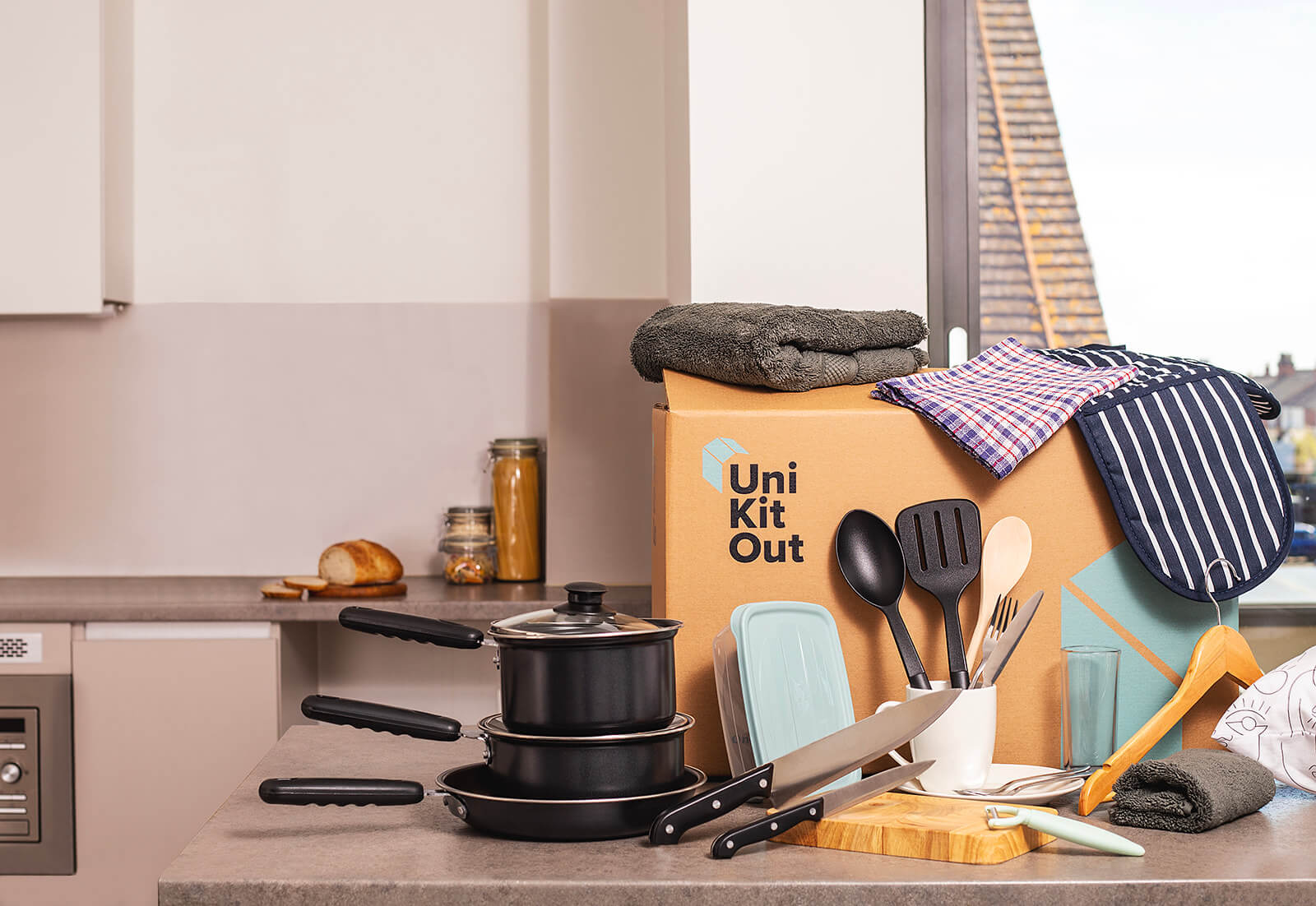 Starter kitchen essentials to make meals right in your dorm or apartment